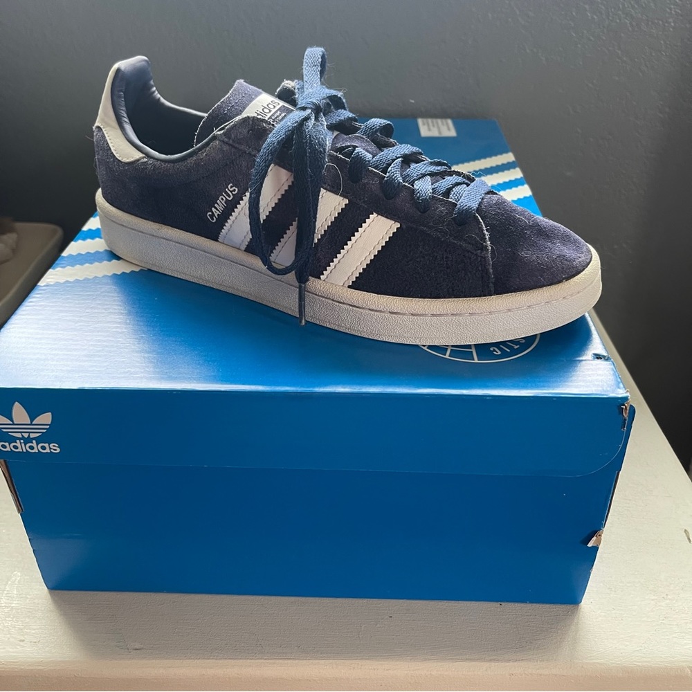 Adidas suede campus in navy 6.5